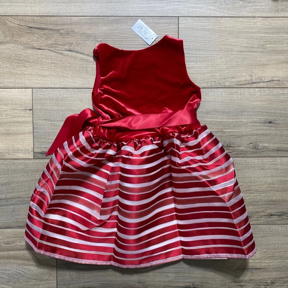 The Childrens Place Girls‎ Sleeveless Striped Holiday Dress Size Small 5/6 Red